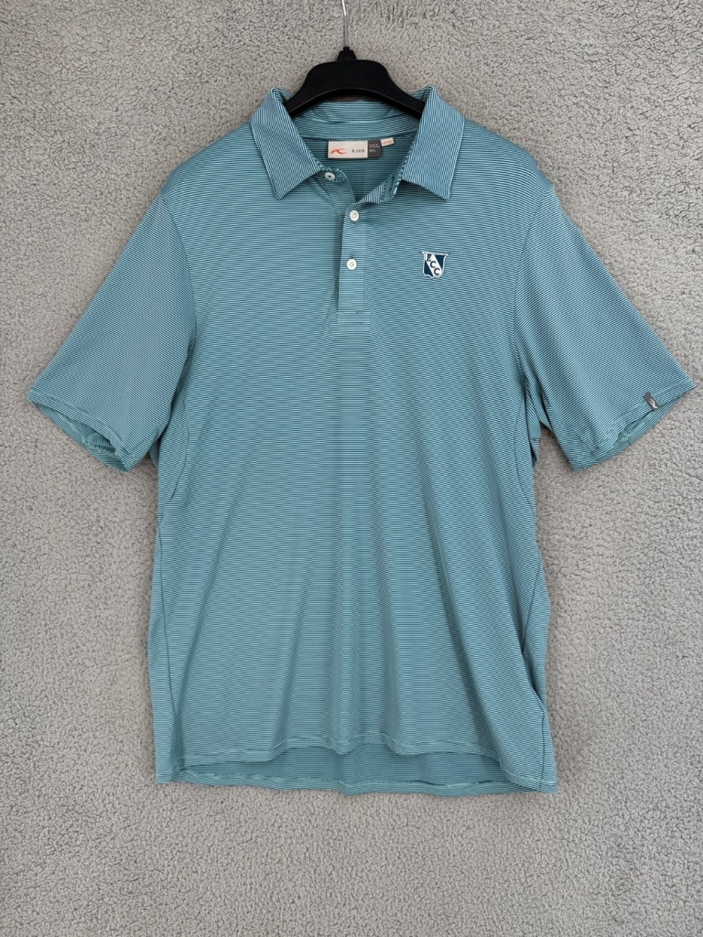 KJUS Men's Large short sleeve striped performance golf shirt Light Blue Polo